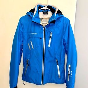 Sleek Professional HYRA Women’s Ski Jacket - Great for hitting the slopes!
